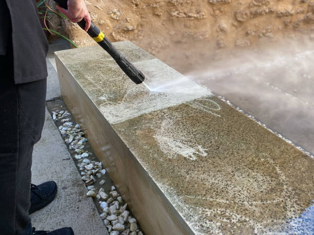 Why Choose Our Certified Pressure Washing Experts for Your Project Needs in Jefferson, LA?